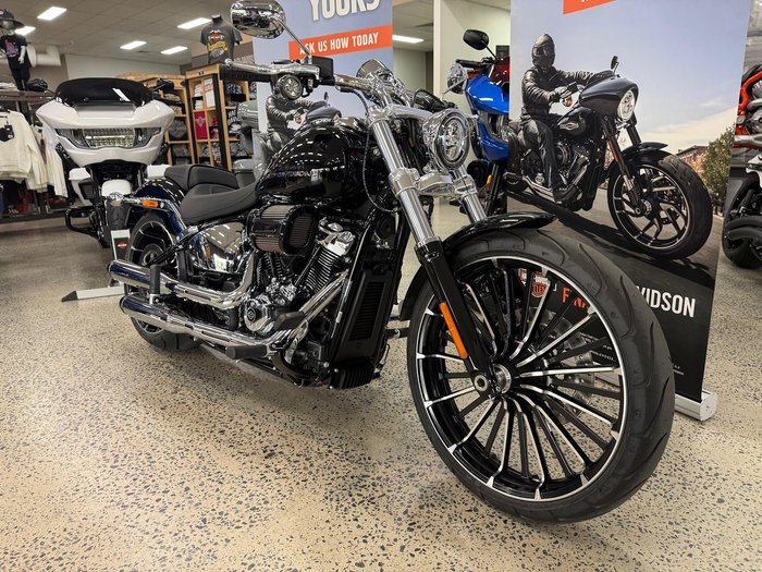 2025 Harley-Davidson Breakout 117 (FXBR) Softail Black
