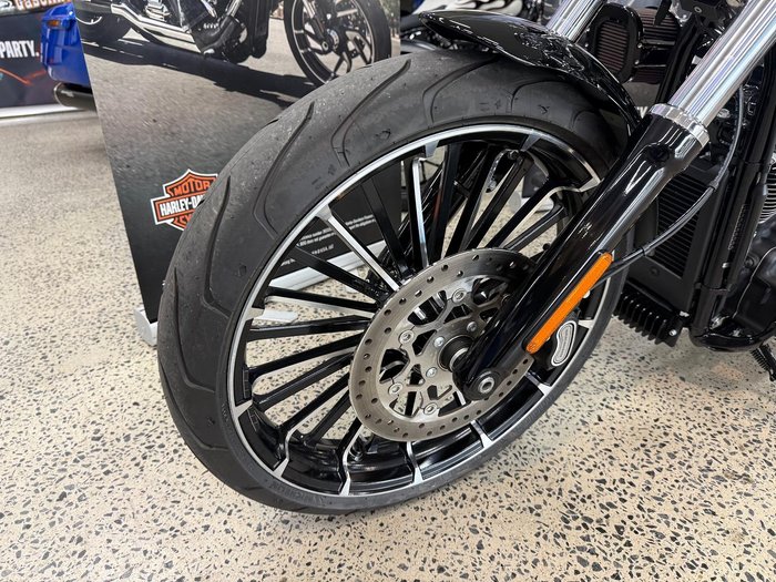2025 Harley-Davidson Breakout 117 (FXBR) Softail Black