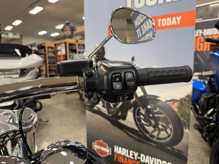 2025 Harley-Davidson Breakout 117 (FXBR) Softail Black