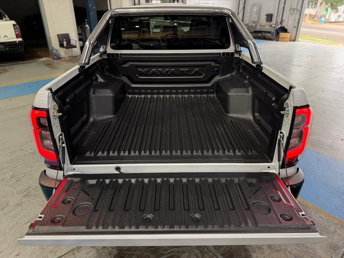 2026 Nissan Navara ST-X