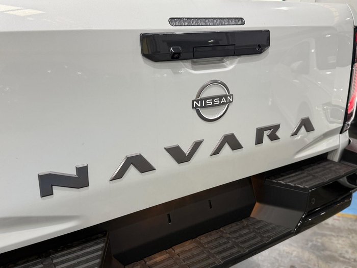 2026 Nissan Navara ST-X