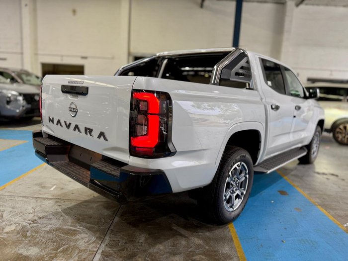 2026 Nissan Navara ST-X