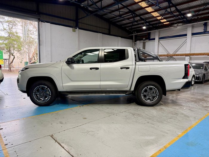 2026 Nissan Navara ST-X