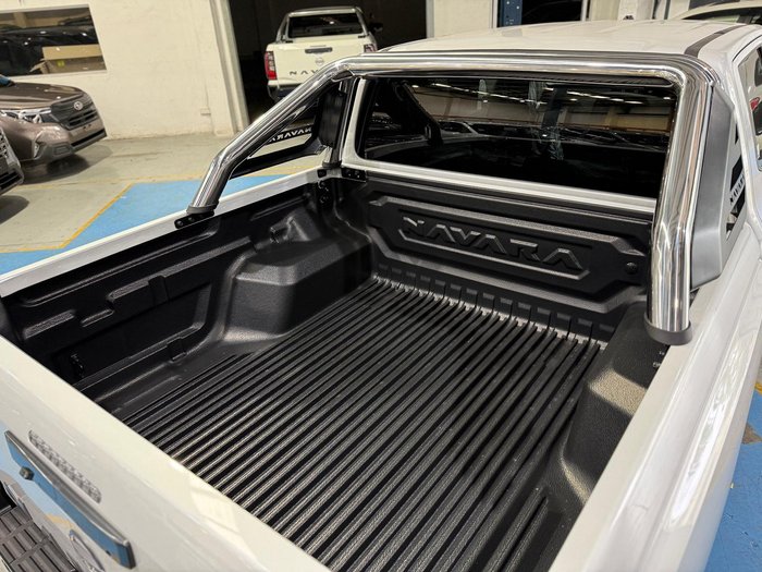 2026 Nissan Navara ST-X