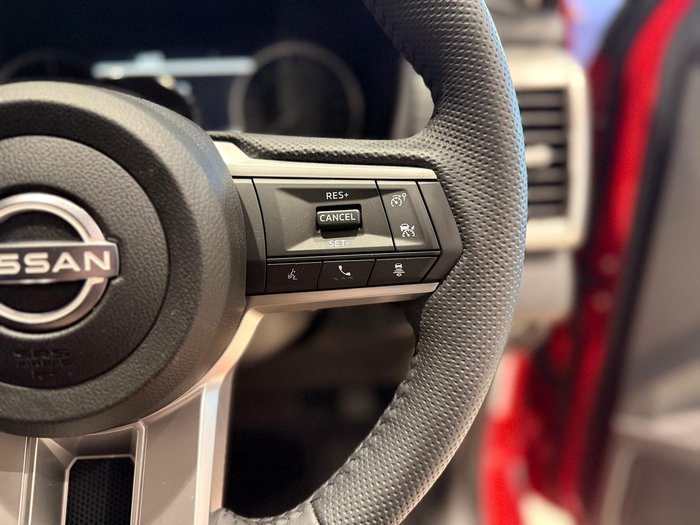 2026 Nissan Navara ST-X