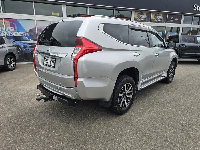 2018 Mitsubishi Pajero Sport GLS