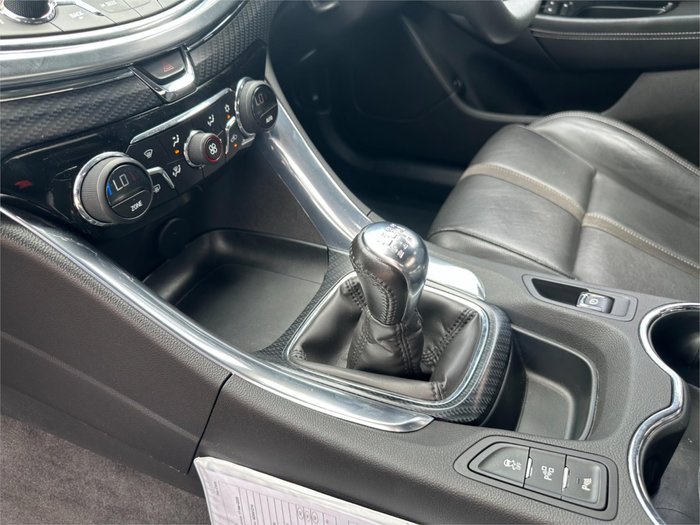 2015 HOLDEN COMMODORE SS-V VF II Green