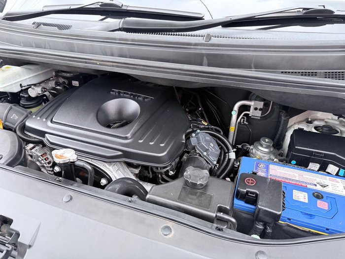 2018 Hyundai iLoad TQ3-V Series II MY18 Creamy White