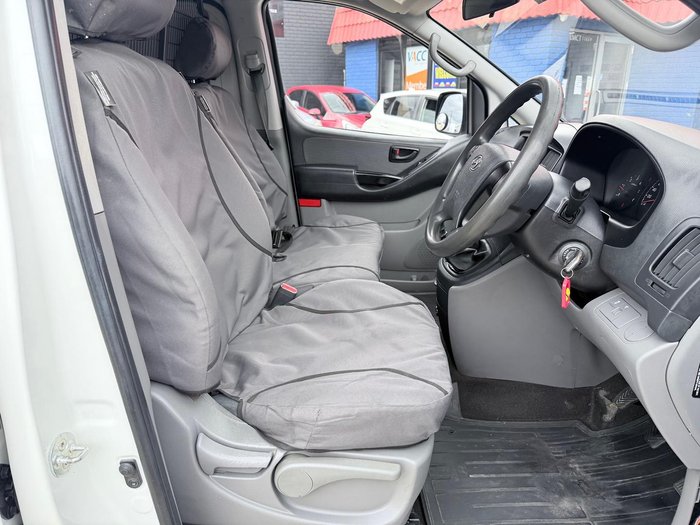 2018 Hyundai iLoad TQ3-V Series II MY18 Creamy White