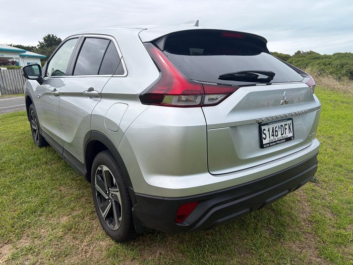 2024 Mitsubishi Eclipse Cross PHEV ES