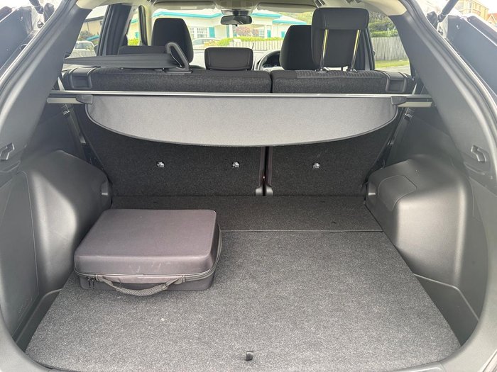 2024 Mitsubishi Eclipse Cross PHEV ES