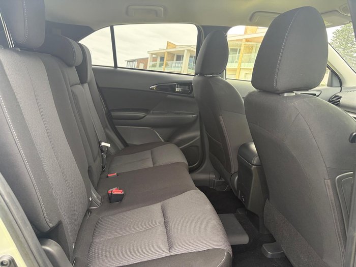 2024 Mitsubishi Eclipse Cross PHEV ES