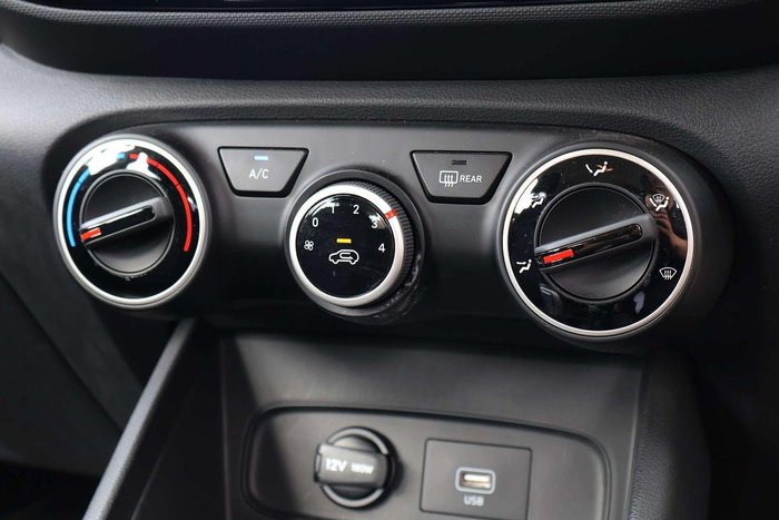 2020 Hyundai Venue Go