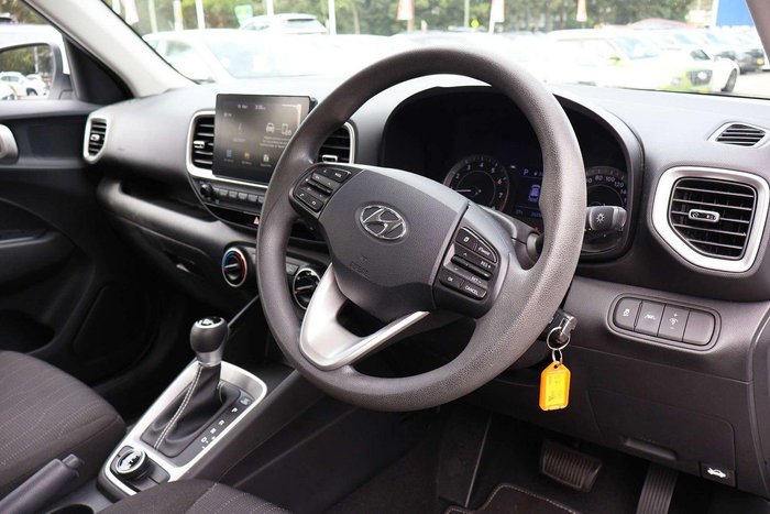 2020 Hyundai Venue Go