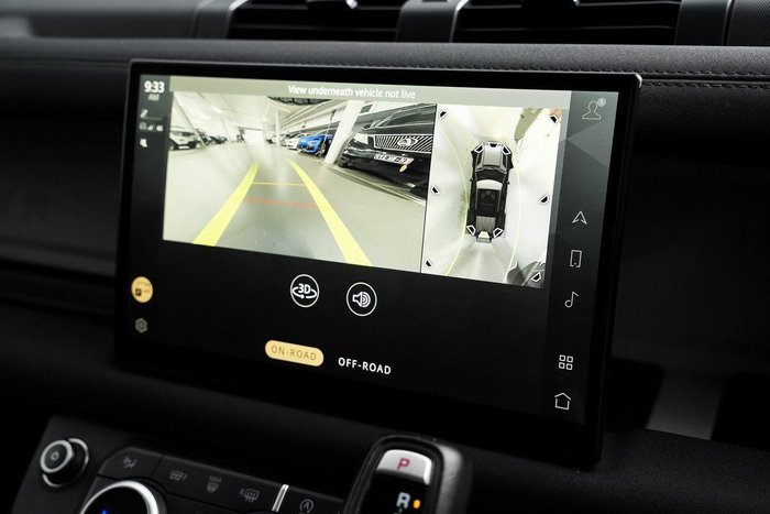 2023 Land Rover Defender 110 P300