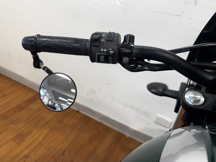 2018 Yamaha XSR700 GREEN