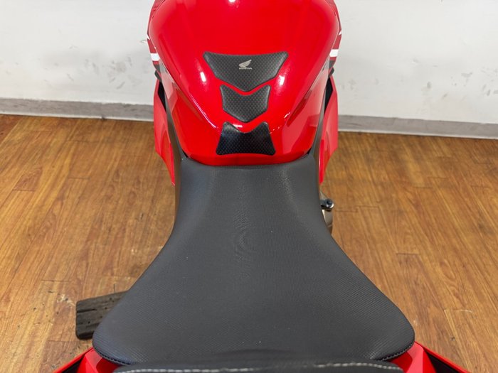 2016 Honda CBR500R RED