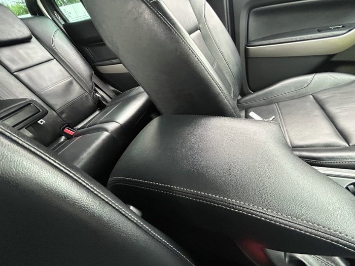 2020 FORD EVEREST TREND