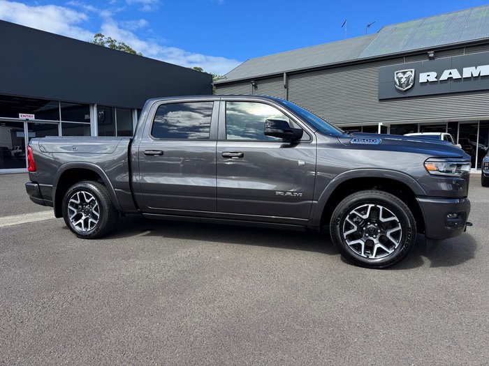 2025 RAM 1500 Laramie Sport Hurricane SO RamBox