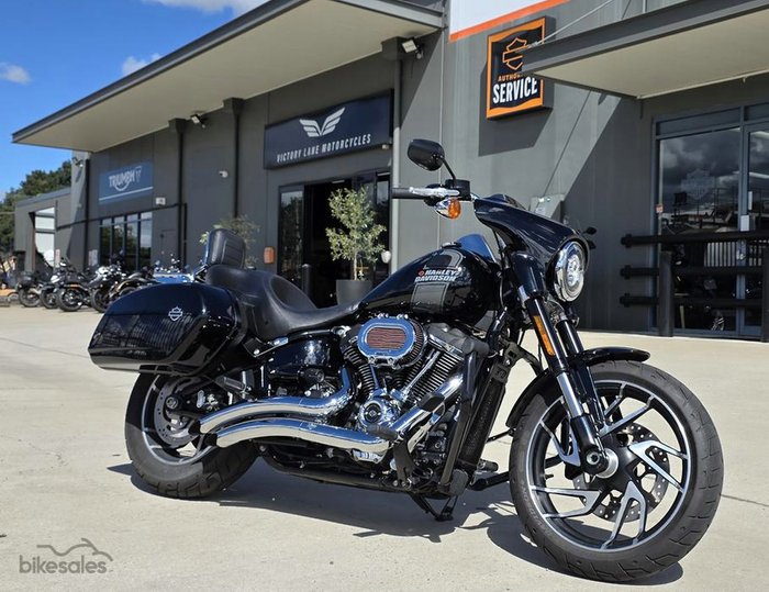 HARLEY-DAVIDSON SPORT GLIDE 107 (FLSB) ROAD SOFTAIL