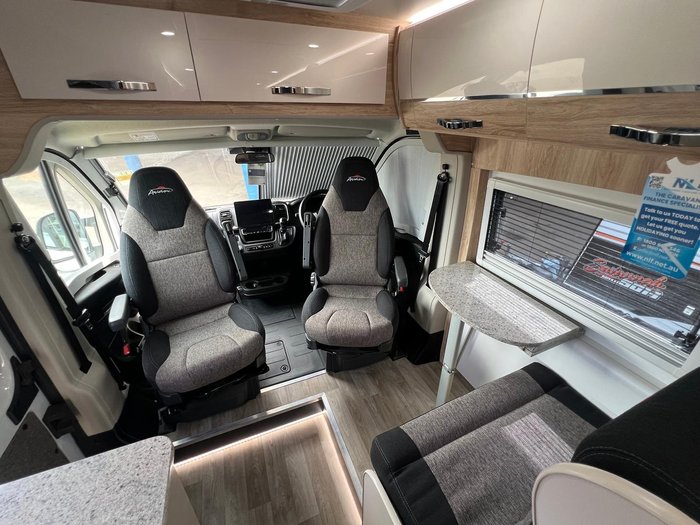 2026 Avan Applause 600-1 Single Beds