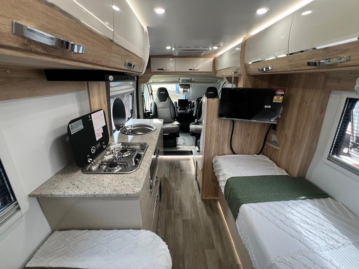 2026 Avan Applause 600-1 Single Beds