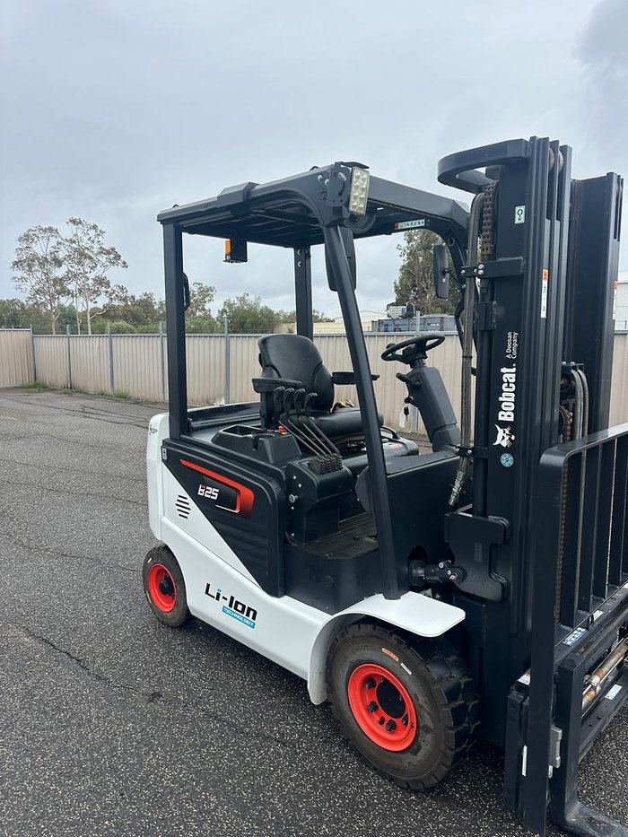 2025 Bobcat B25