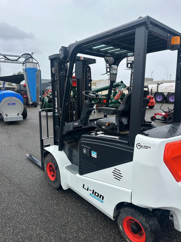 2025 Bobcat B25