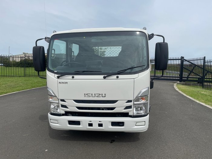 2025 Isuzu N Series NNR 45-150