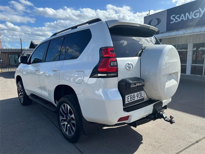 2017 Toyota Landcruiser Prado GXL GDJ150R 4X4 Dual Range Glacier White