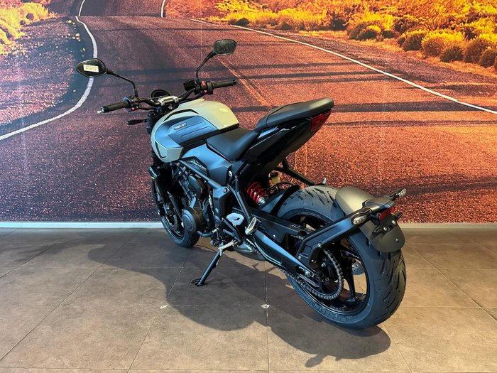 2026 Triumph Trident 660 Trident Grey