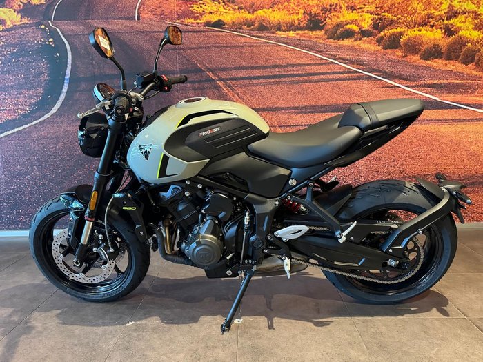 2026 Triumph Trident 660 Trident Grey