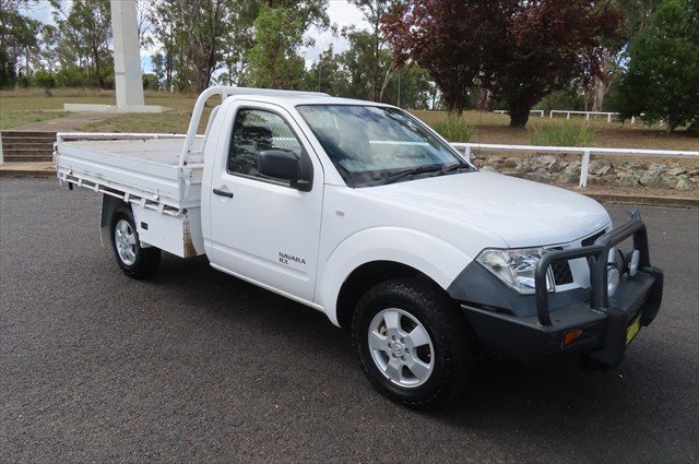 2010 Nissan Navara RX D40 4X4 Dual Range WHITE