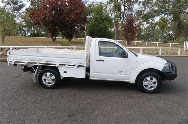2010 Nissan Navara RX D40 4X4 Dual Range WHITE