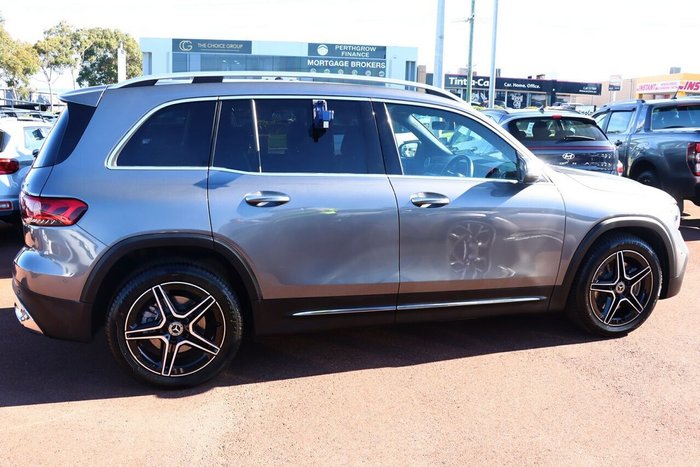 2023 Mercedes-Benz GLB-Class GLB250