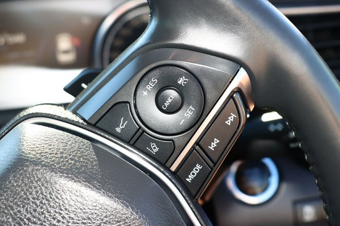 2019 Toyota Camry SX