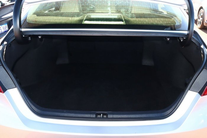 2019 Toyota Camry SX