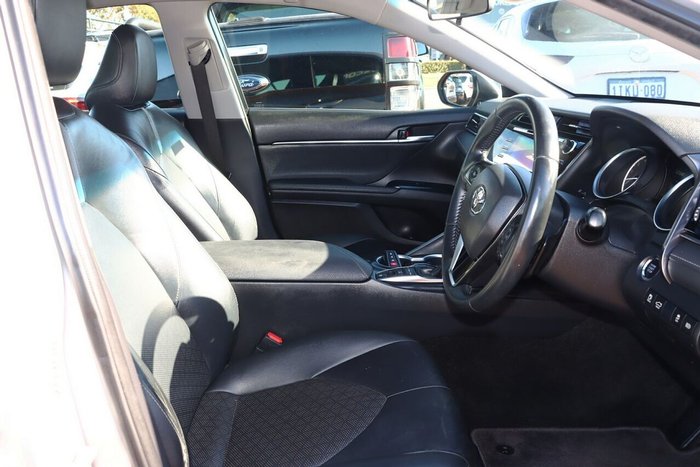 2019 Toyota Camry SX