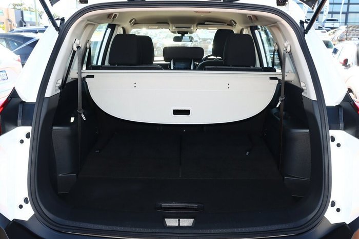 2025 Nissan X-TRAIL ST