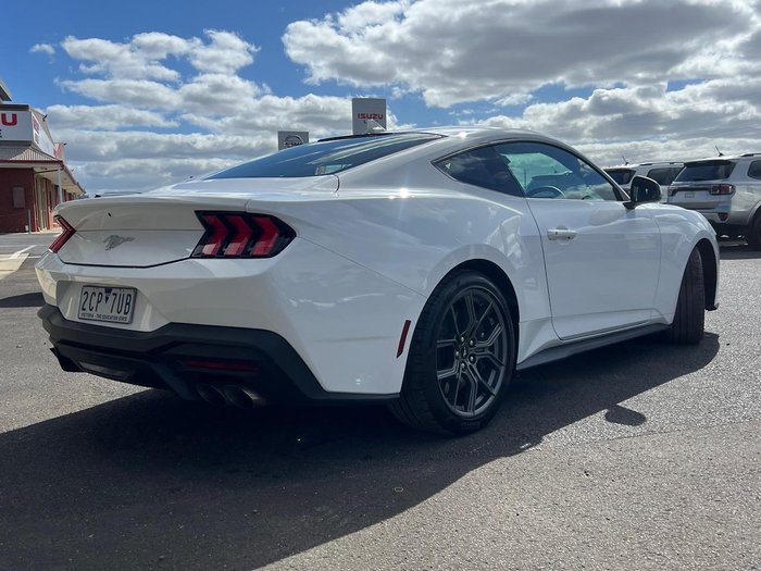 2025 Ford Mustang Ecoboost FO MY25 Oxford White