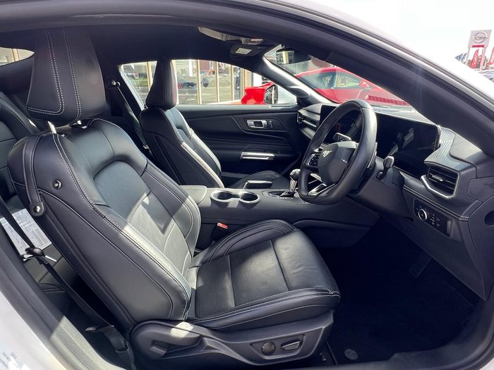 2025 Ford Mustang Ecoboost FO MY25 Oxford White