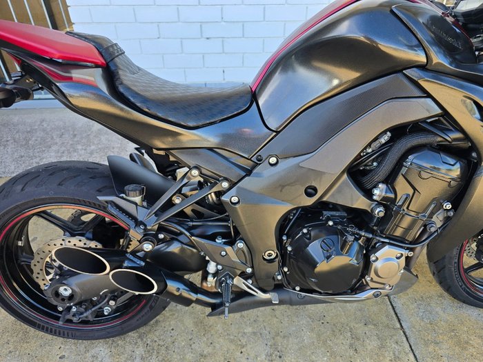 2016 Kawasaki Z1000 Red