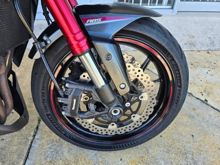 2016 Kawasaki Z1000 Red