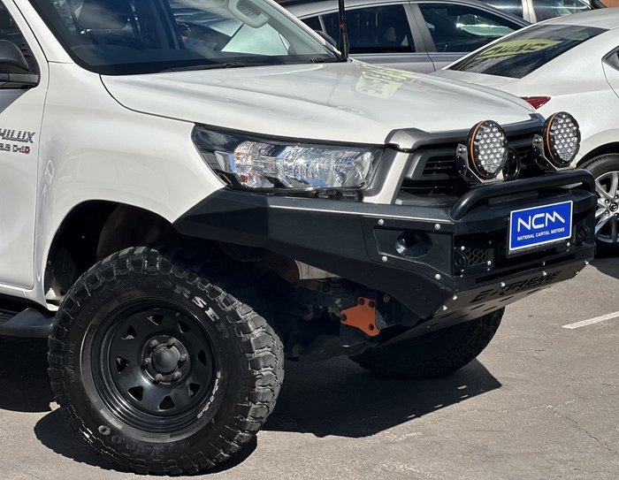 2020 Toyota Hilux SR