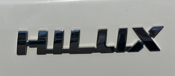 2020 Toyota Hilux SR