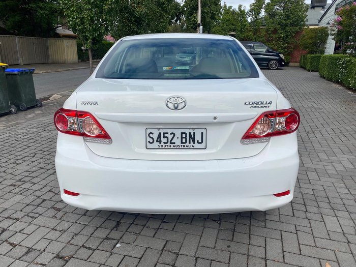 2013 Toyota Corolla Ascent ZRE152R Glacier White