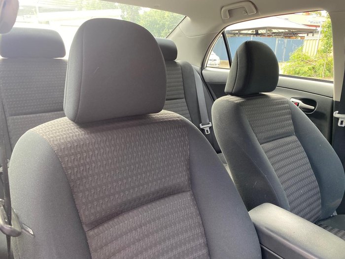 2013 Toyota Corolla Ascent ZRE152R Glacier White