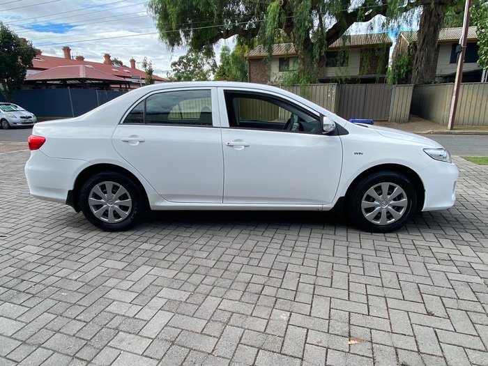 2013 Toyota Corolla Ascent ZRE152R Glacier White