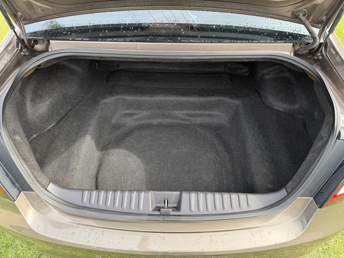 2012 Ford Falcon G6