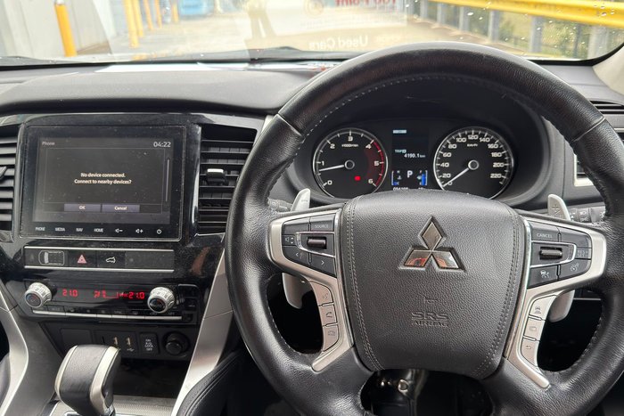 2022 Mitsubishi Pajero Sport GLS